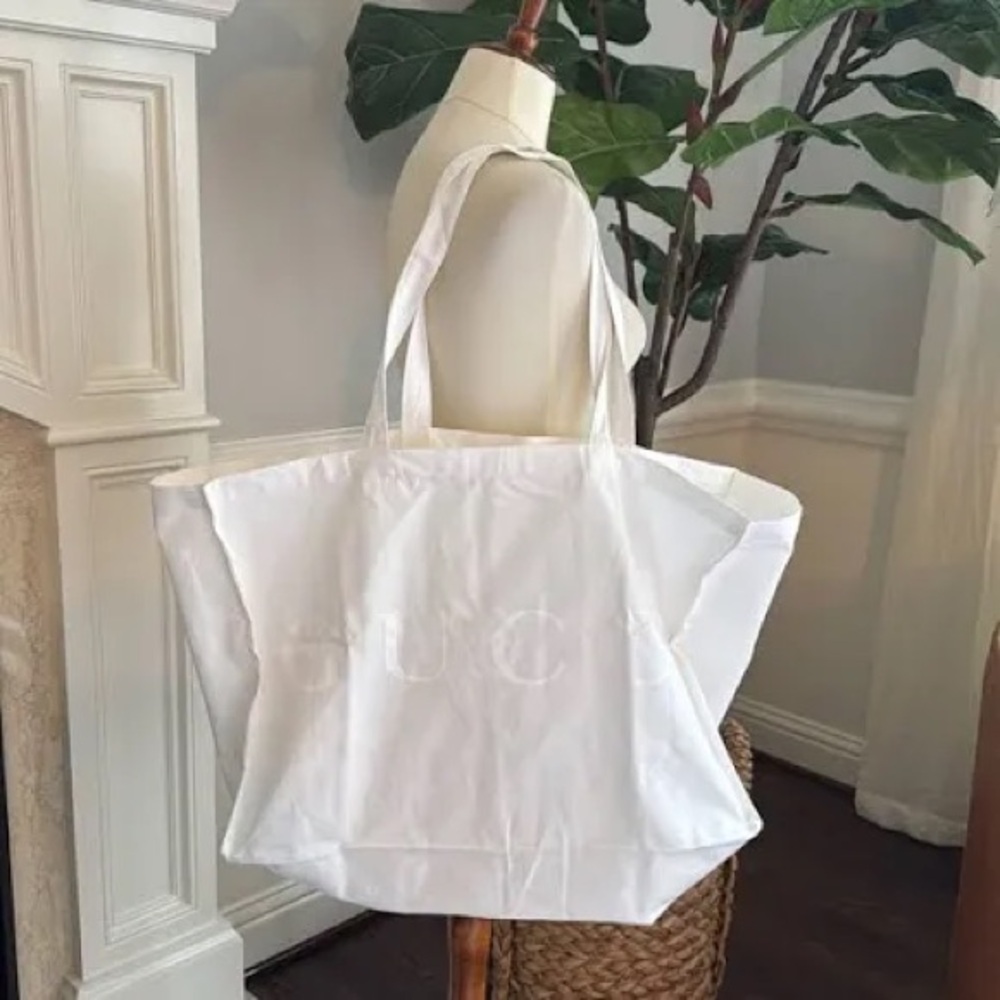 Gucci White Canvas Tote Bag